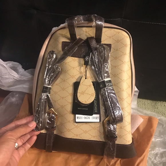 Misty collection - Picture 8 of 8